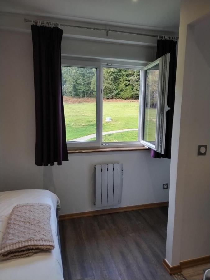 Chambre D'Hotes Les Brimbelles เฌราร์แมร์ ภายนอก รูปภาพ